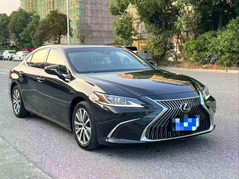 珠海19年雷克萨斯ES3