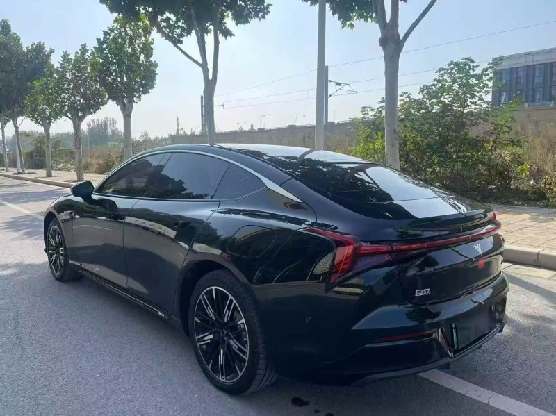 洛阳24年哪吒S7