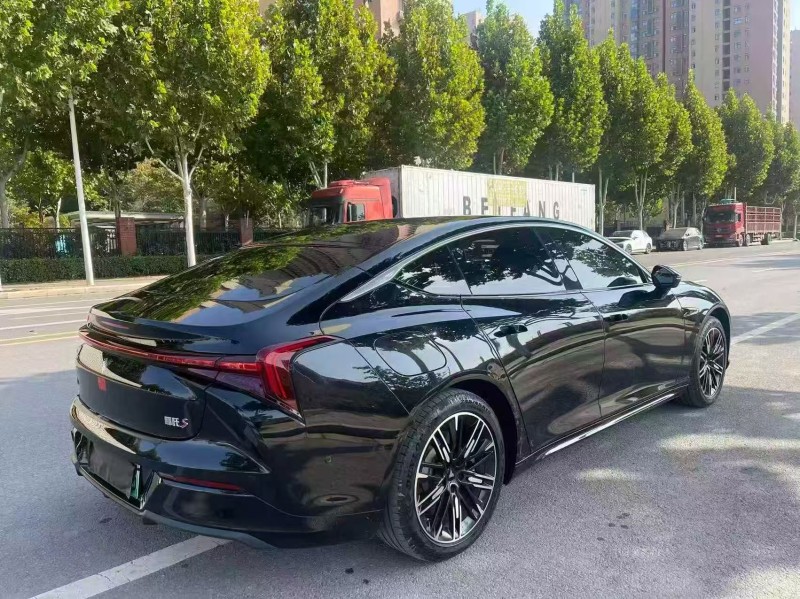 洛阳24年哪吒S9