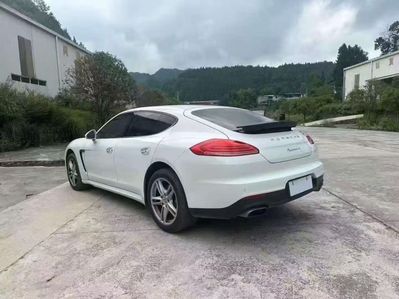 南通15年保时捷帕拉梅拉9