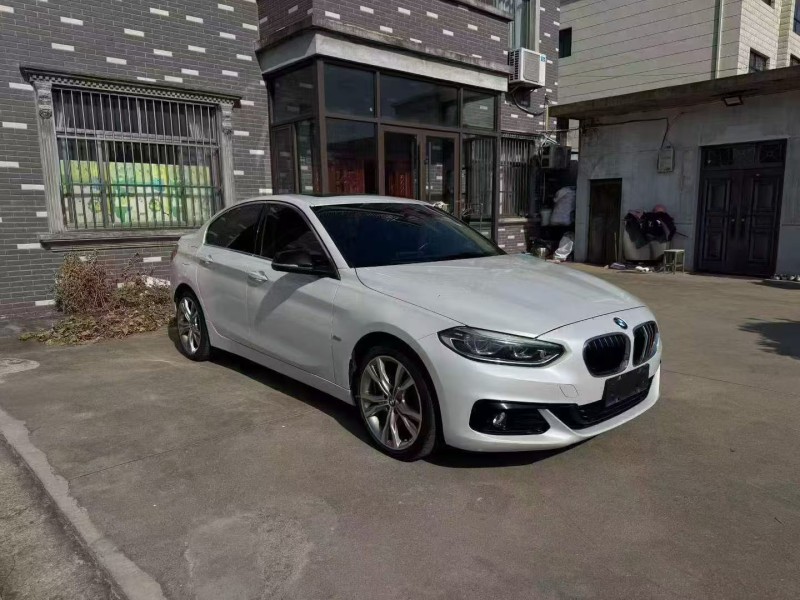苏州18年宝马1系3