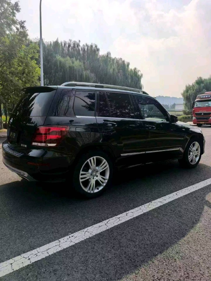 南通15年奔驰GLK7