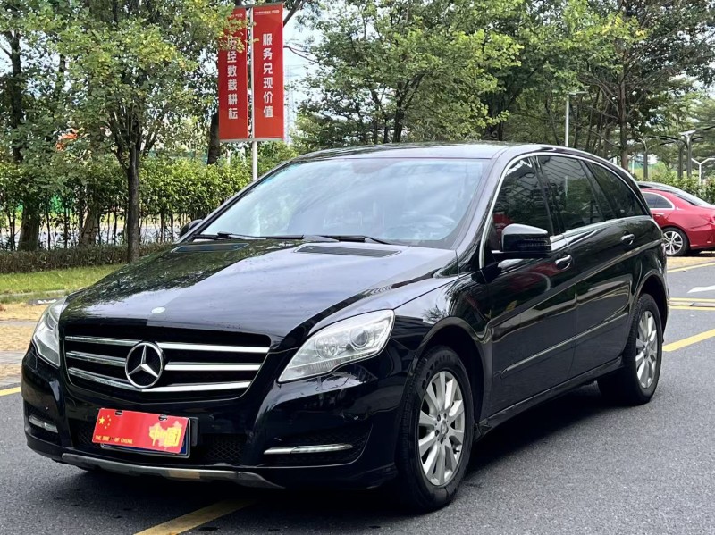 广州13年奔驰R2