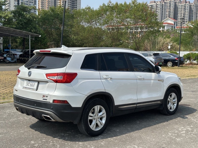南宁16年长安汽车CS759