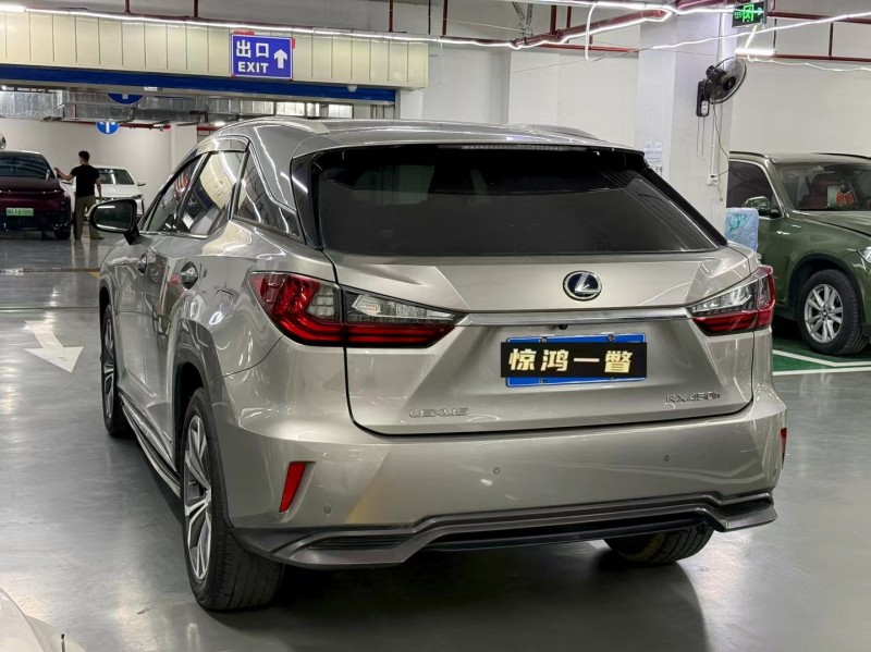 深圳17年雷克萨斯RX8