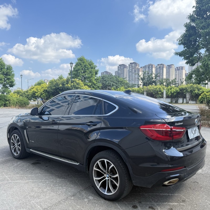 南宁18年宝马X68