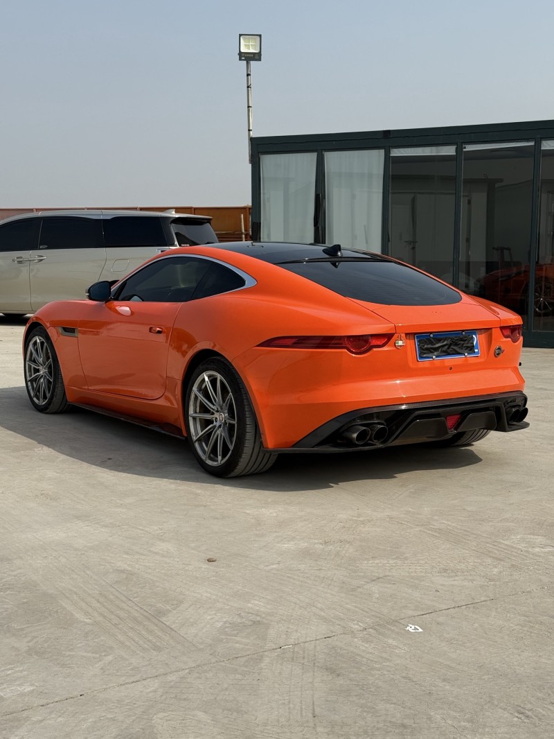 新乡17年捷豹F-Type8