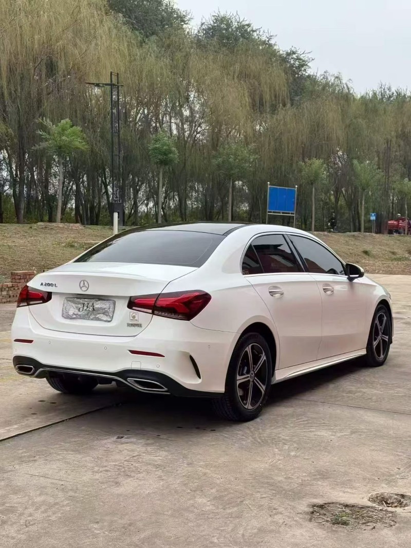阳泉22年奔驰A9