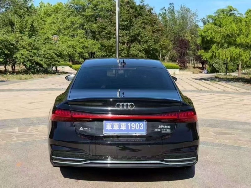 枣庄25年奥迪A7L9