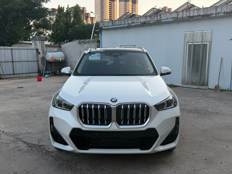 济宁24年宝马X11