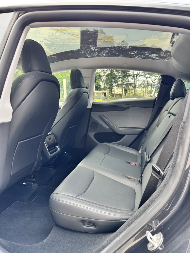 东莞25年特斯拉MODEL Y5