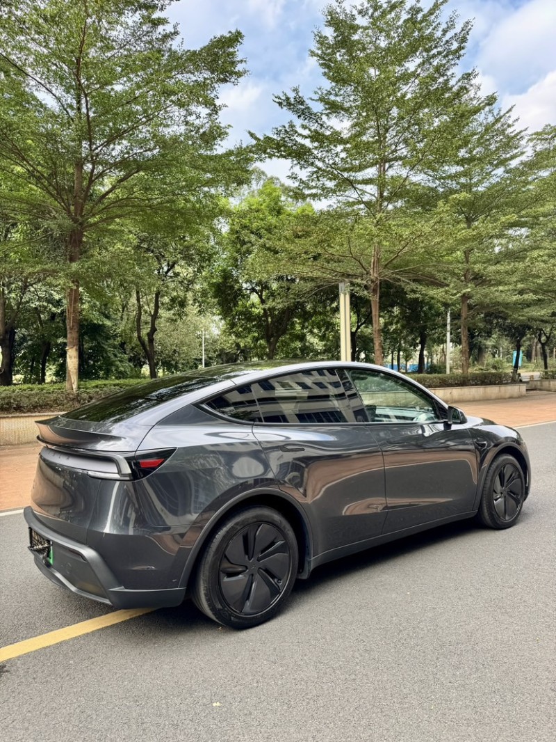 东莞25年特斯拉MODEL Y6