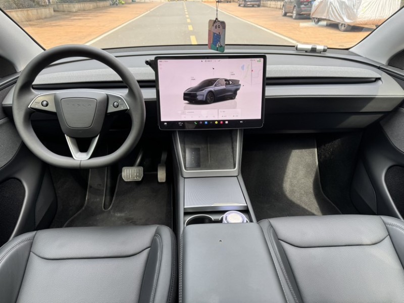 东莞25年特斯拉MODEL Y8