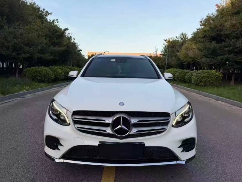 盐城17年奔驰GLC1