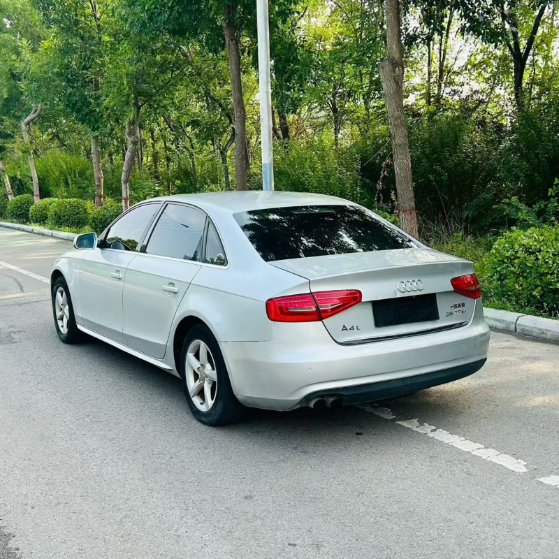 聊城14年奥迪A4L8