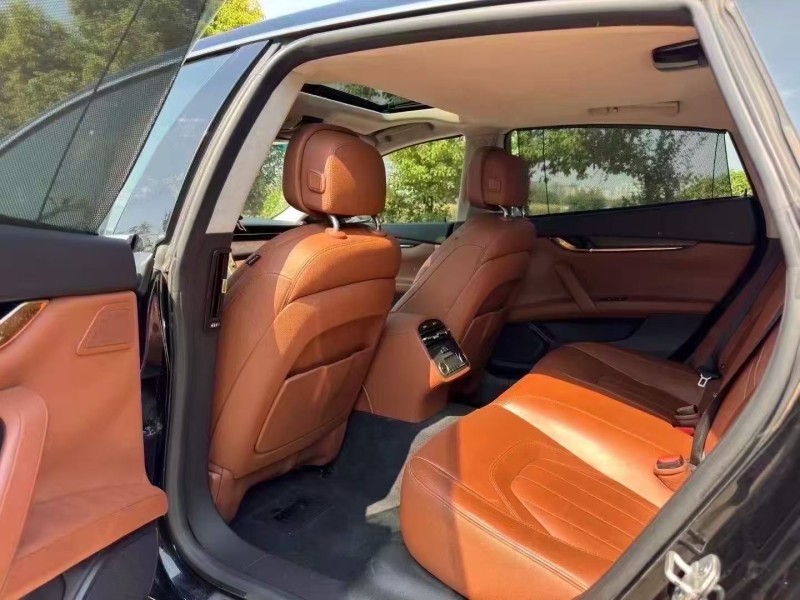南通16年玛莎拉蒂总裁7