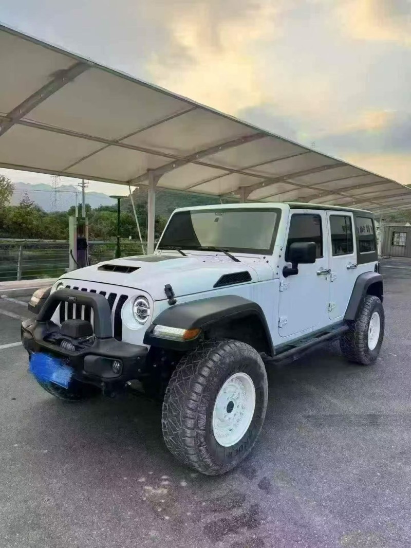 枣庄17年Jeep牧马人2