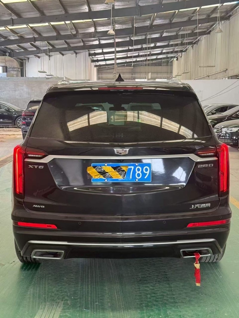 泰安21年凯迪拉克XT68