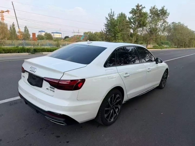 枣庄23年奥迪A4L5