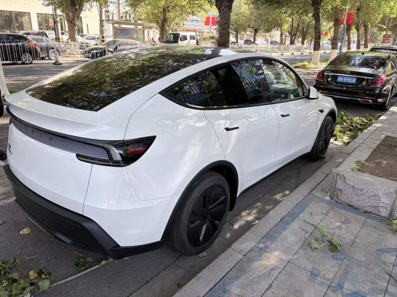 朝阳26年特斯拉MODEL Y2